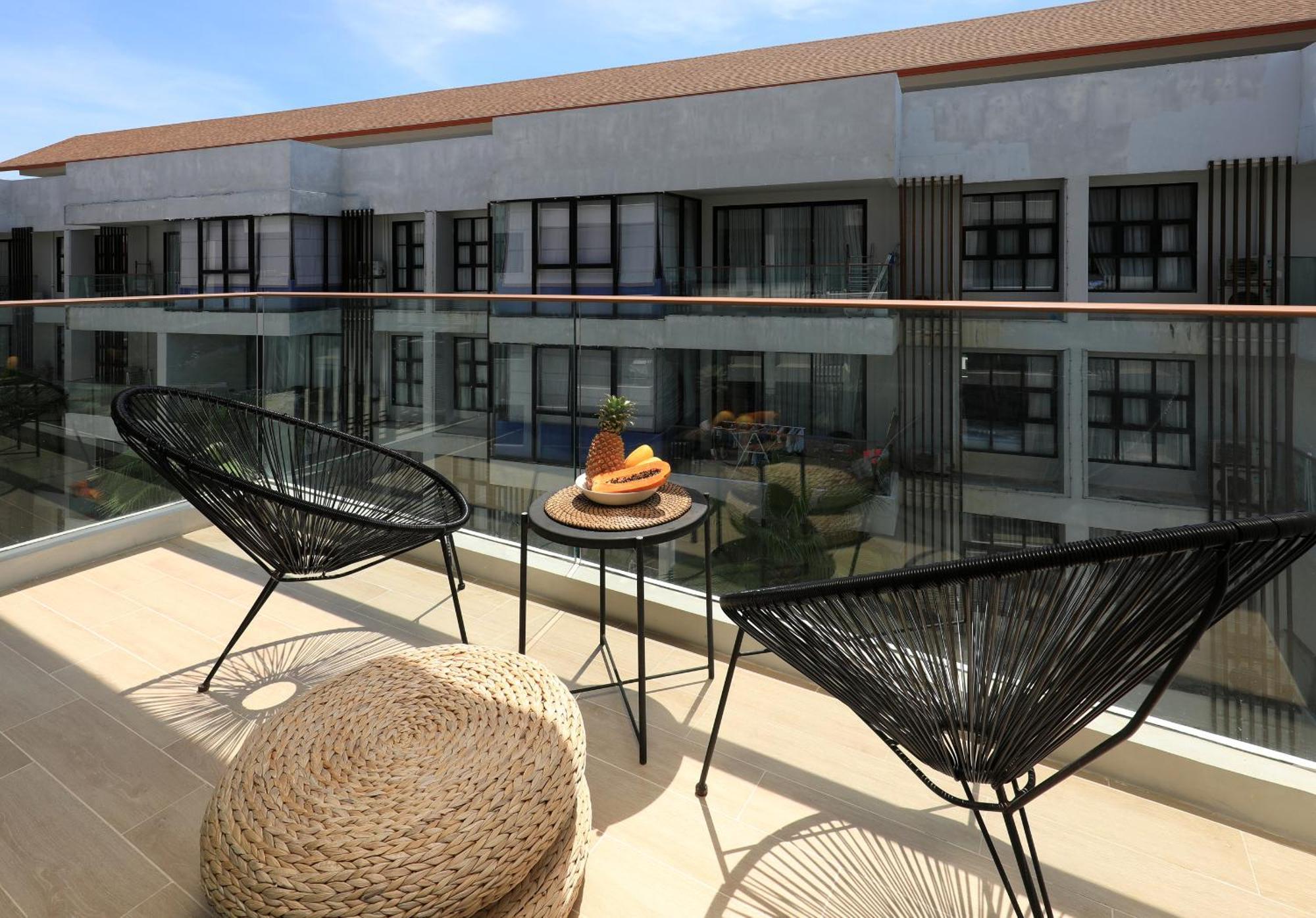The Sea View Room In Palmyrah Surin By Holy Cow Praia de Surin Exterior foto